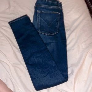 Never worn Size 25 Hudson skinny jeans